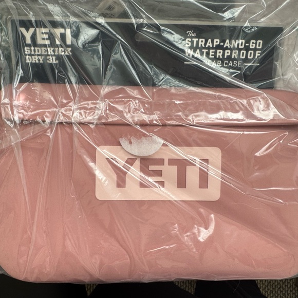YETI SideKick Dry Bag in Sandstone Pink - Picture 1 of 2